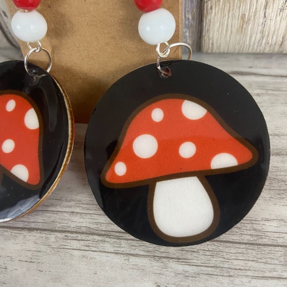 Mushroom Earrings Retro Black Red White Round 2” Dangle Bead French Wire Silver - Picture 7 of 10